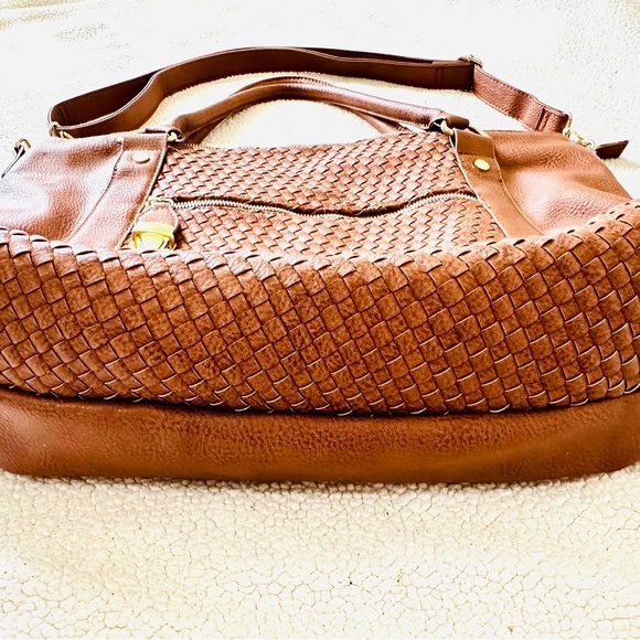 Steve Madden faux leather purse - Picture 3 of 9